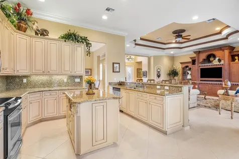 6558 Sand City Way Delray Beach FL 33446
