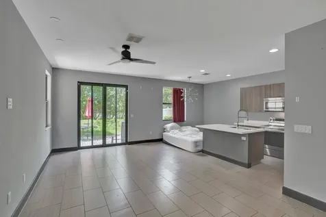 5902 NW 46th Lane Tamarac FL 33319