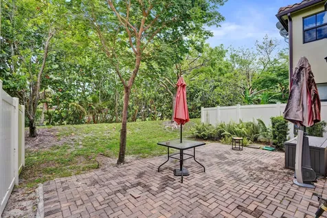 5902 NW 46th Lane Tamarac FL 33319