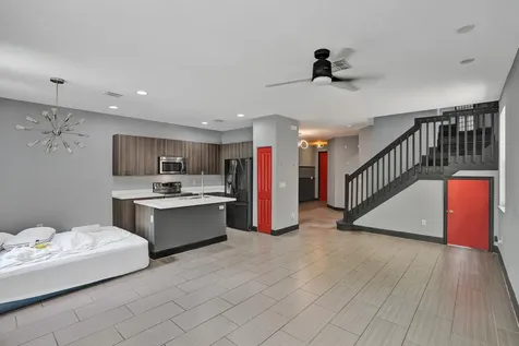 5902 NW 46th Lane Tamarac FL 33319