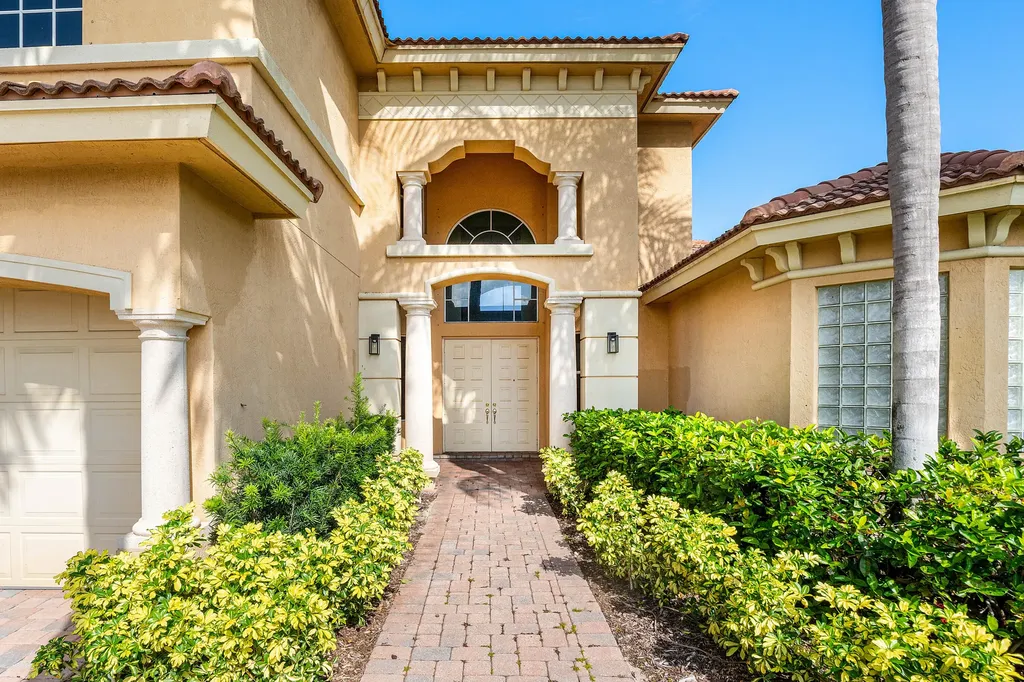 16337 Mira Vista Lane Delray Beach FL 33446