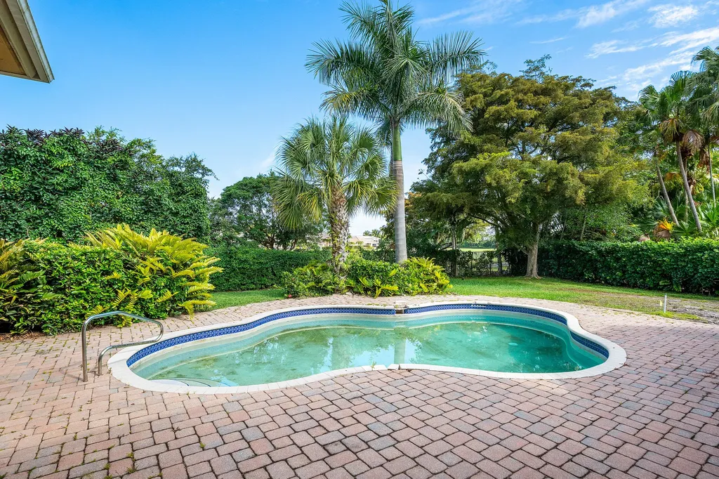 16337 Mira Vista Lane Delray Beach FL 33446