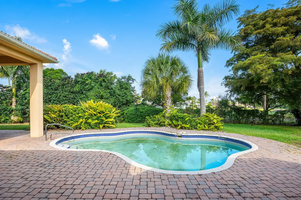 16337 Mira Vista Lane Delray Beach FL 33446