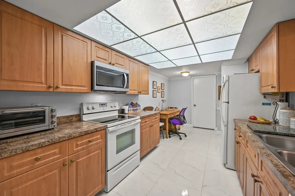 750 Egret Circle Delray Beach FL 33444
