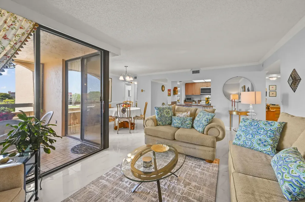 750 Egret Circle Delray Beach FL 33444