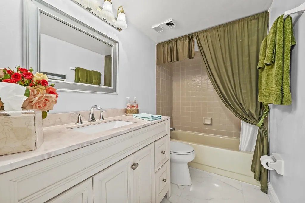 750 Egret Circle Delray Beach FL 33444