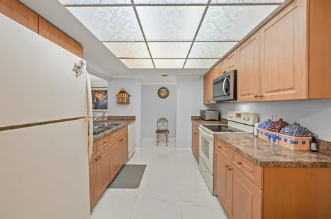 750 Egret Circle Delray Beach FL 33444