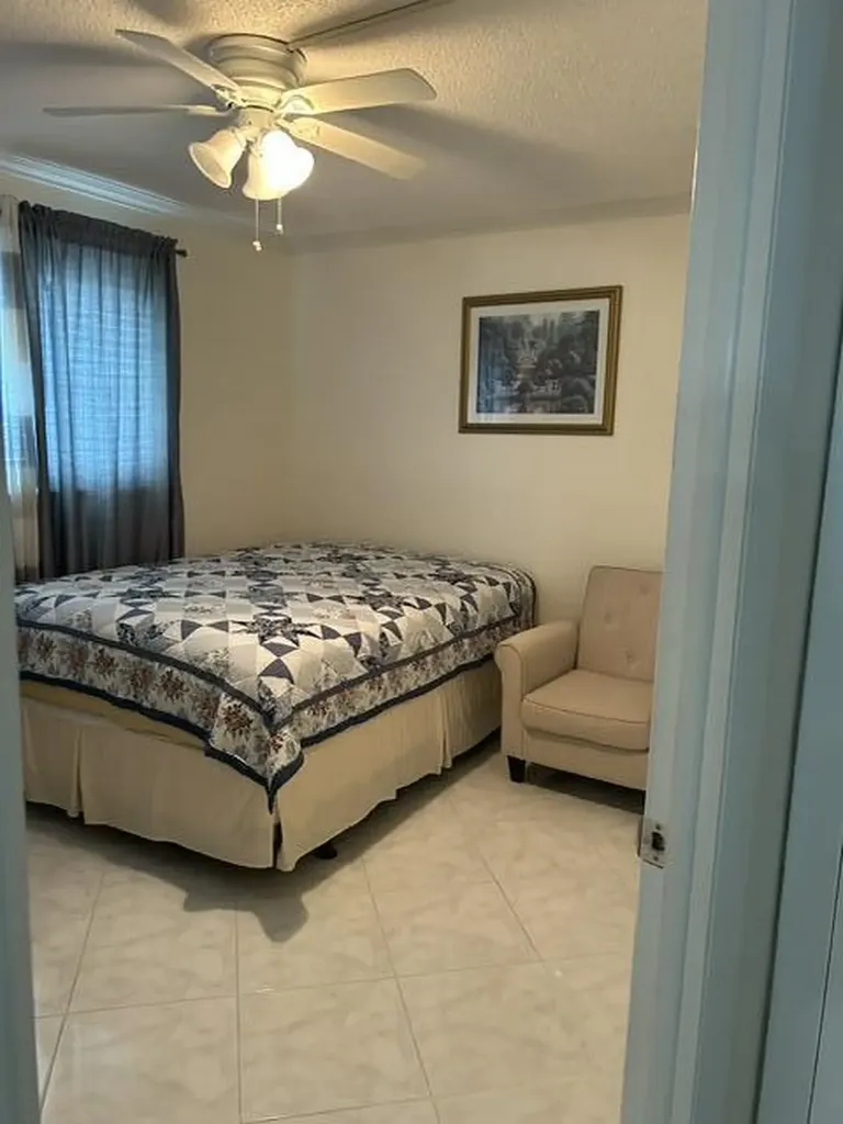 8020 N Sunrise Lakes Drive W Sunrise FL 33322