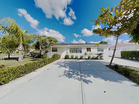 1230 SW 6th Way Deerfield Beach FL 33441