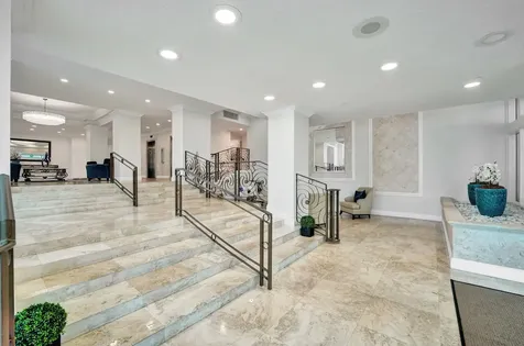 1620 S Ocean Boulevard Lauderdale By The Sea FL 33062