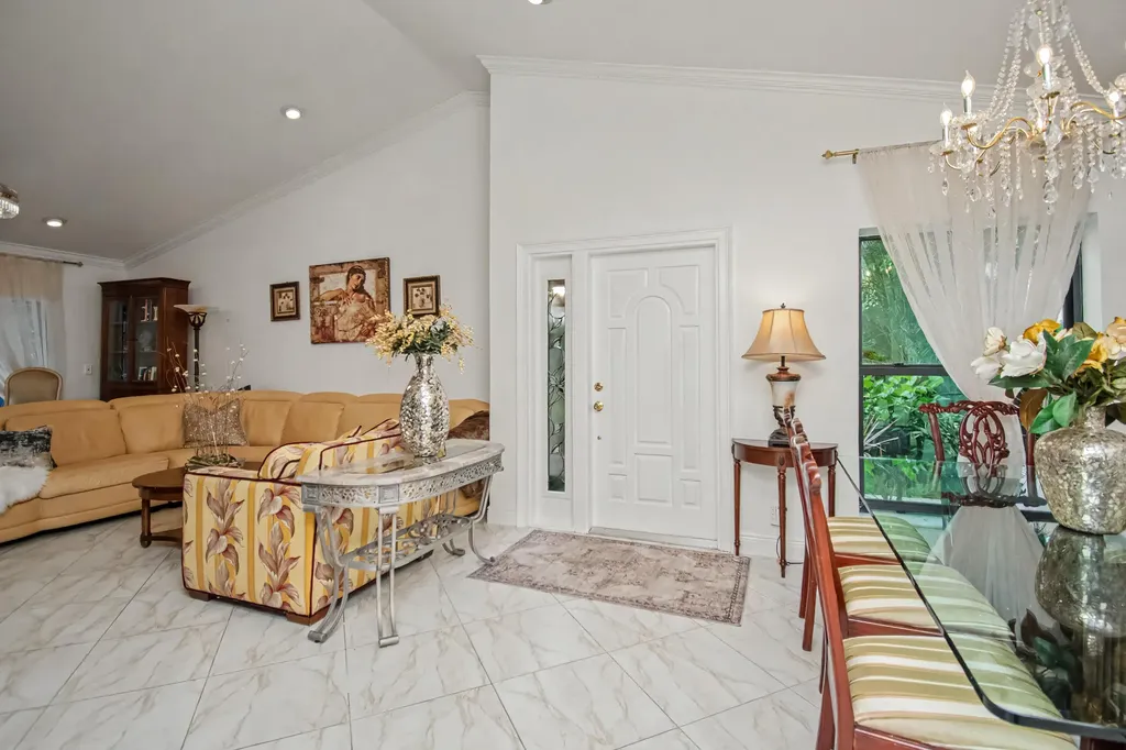 9708 Erica Court Boca Raton FL 33496