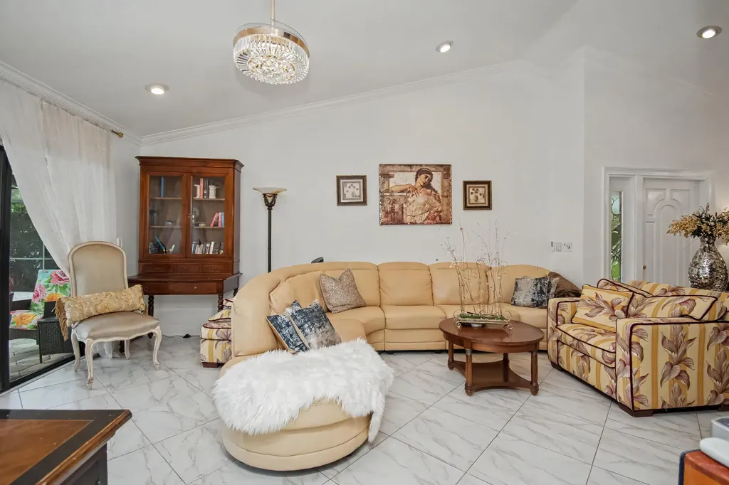 9708 Erica Court Boca Raton FL 33496