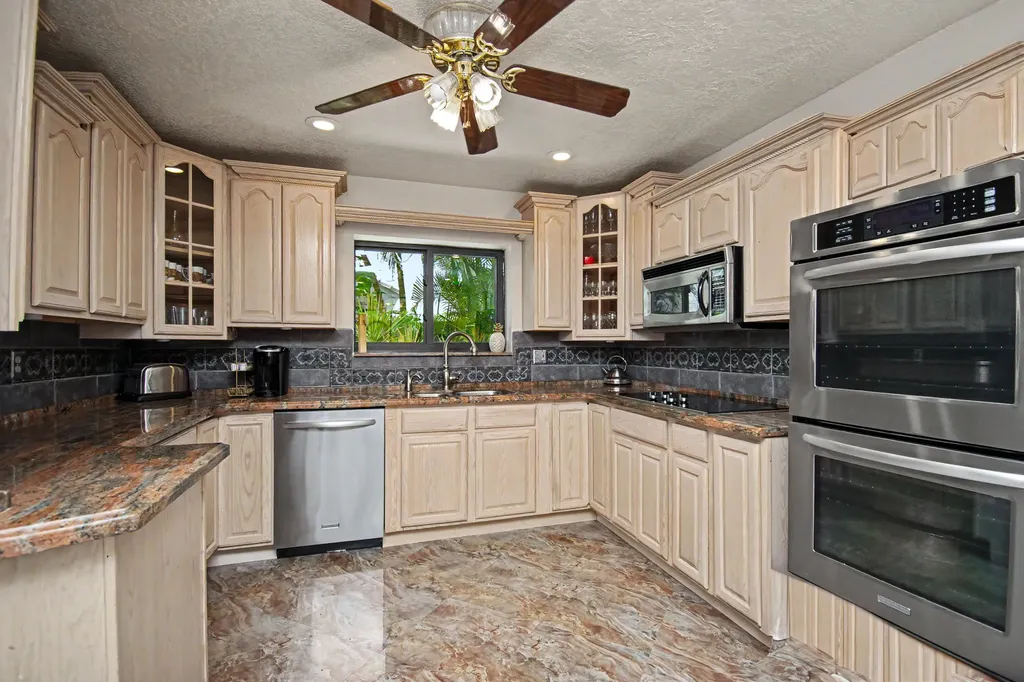 9708 Erica Court Boca Raton FL 33496