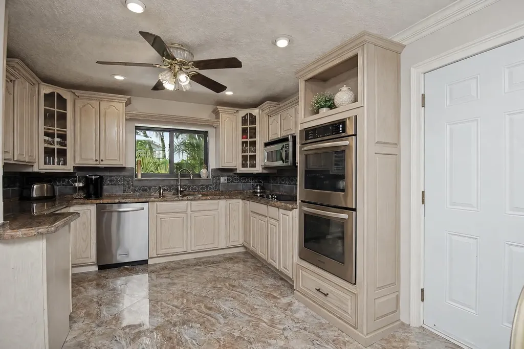 9708 Erica Court Boca Raton FL 33496