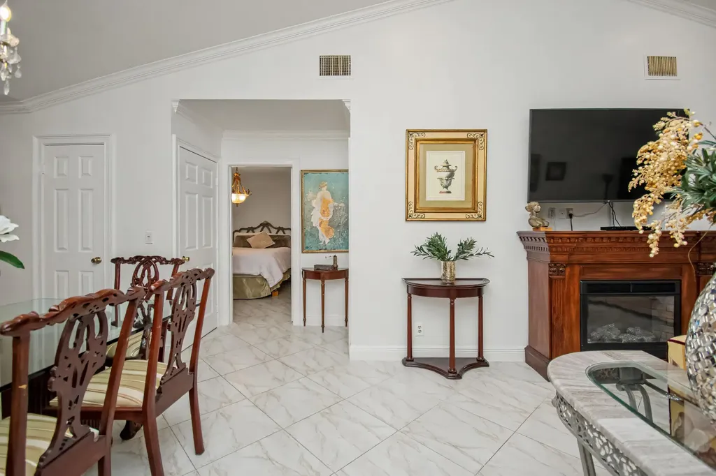 9708 Erica Court Boca Raton FL 33496