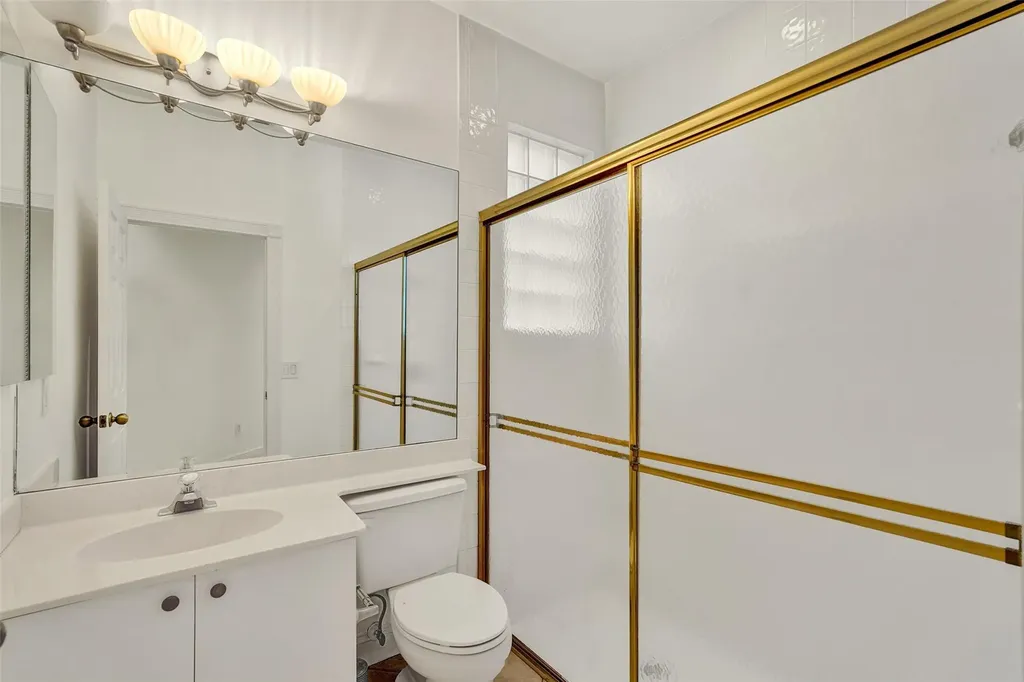 10902 Tamoron Lane Boca Raton FL 33498