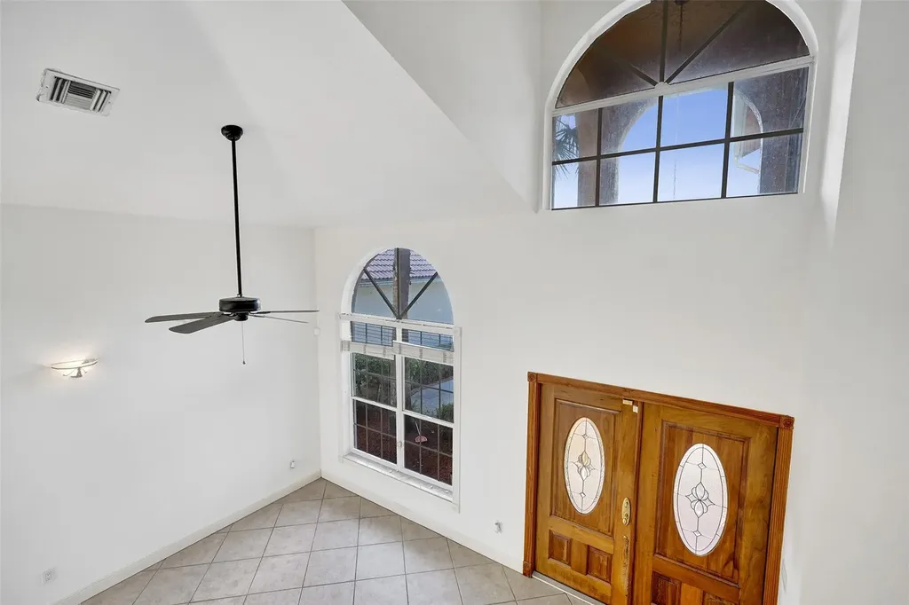 10902 Tamoron Lane Boca Raton FL 33498