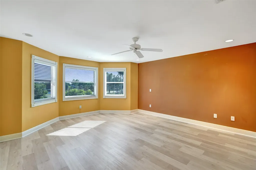 10902 Tamoron Lane Boca Raton FL 33498