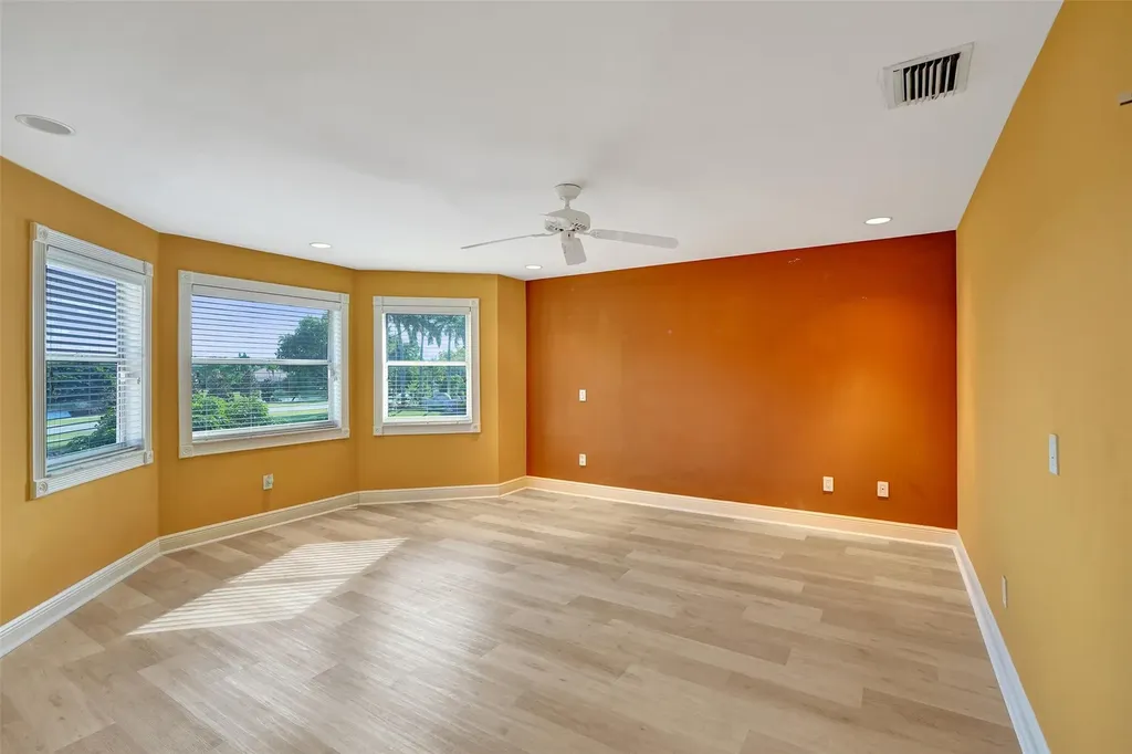 10902 Tamoron Lane Boca Raton FL 33498