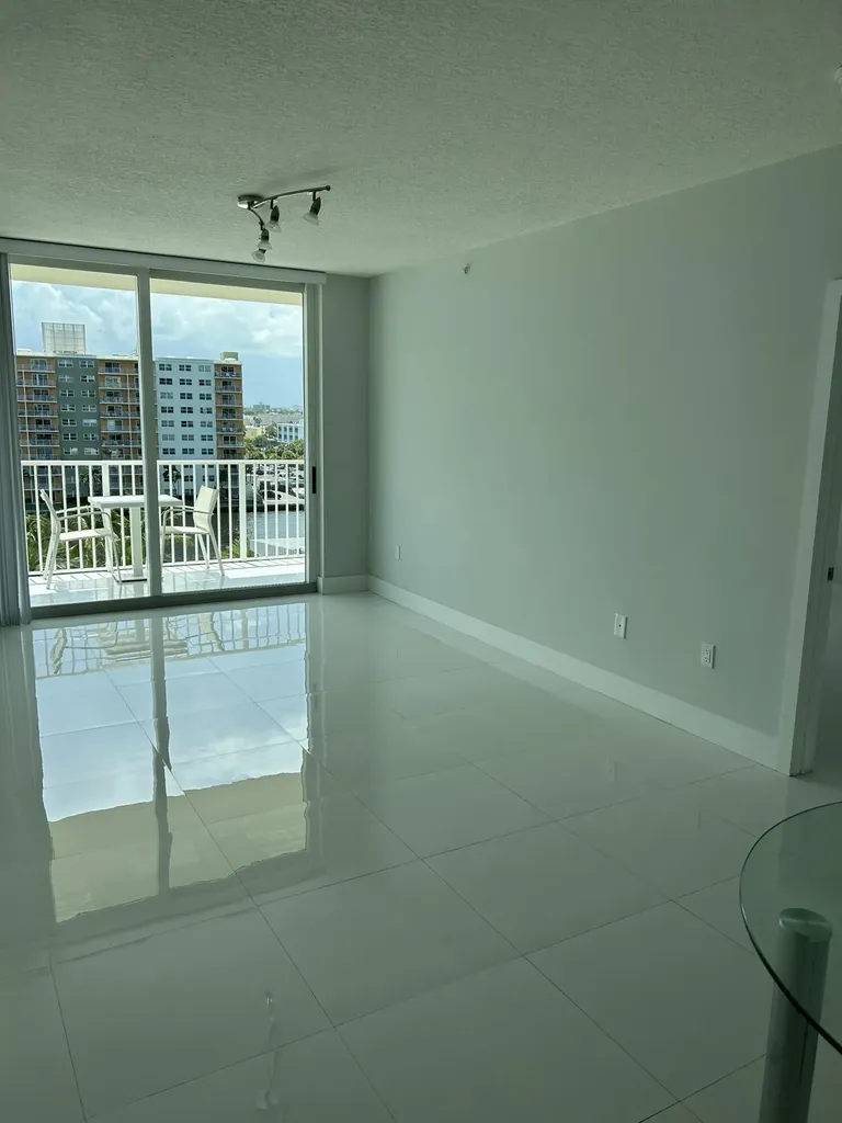 3020 NE 32nd Avenue Fort Lauderdale FL 33308