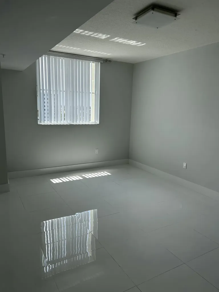 3020 NE 32nd Avenue Fort Lauderdale FL 33308