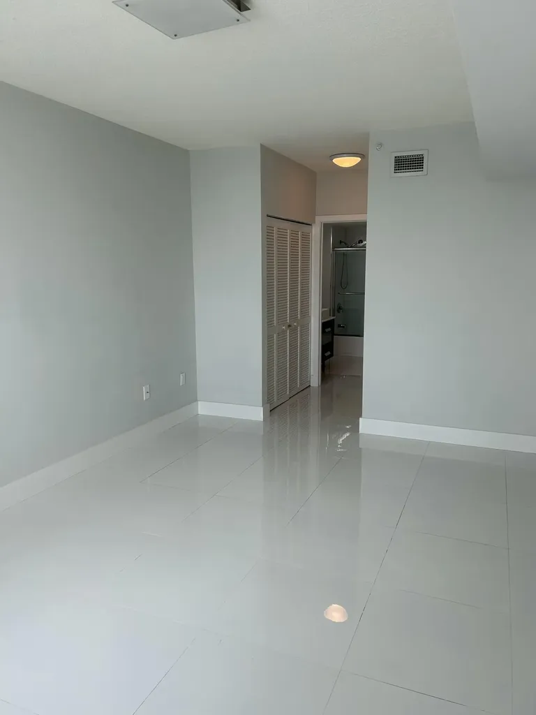 3020 NE 32nd Avenue Fort Lauderdale FL 33308
