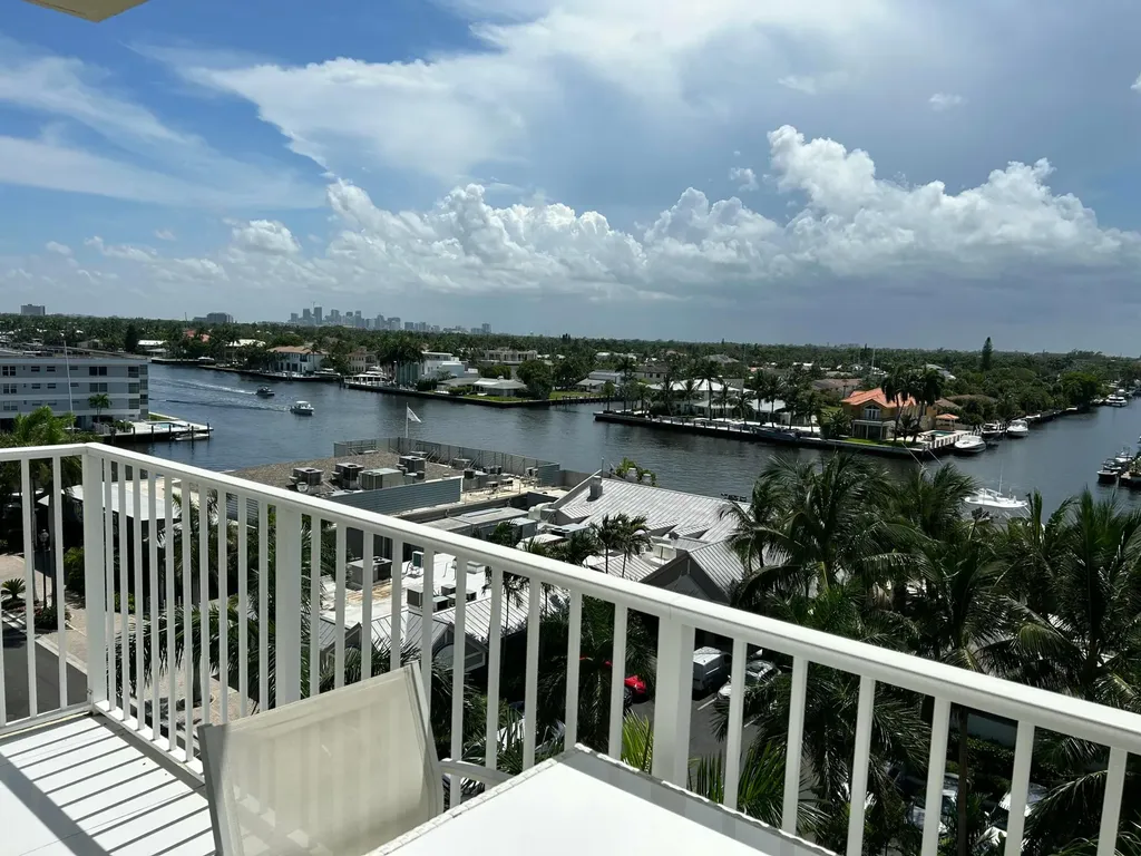 3020 NE 32nd Avenue Fort Lauderdale FL 33308