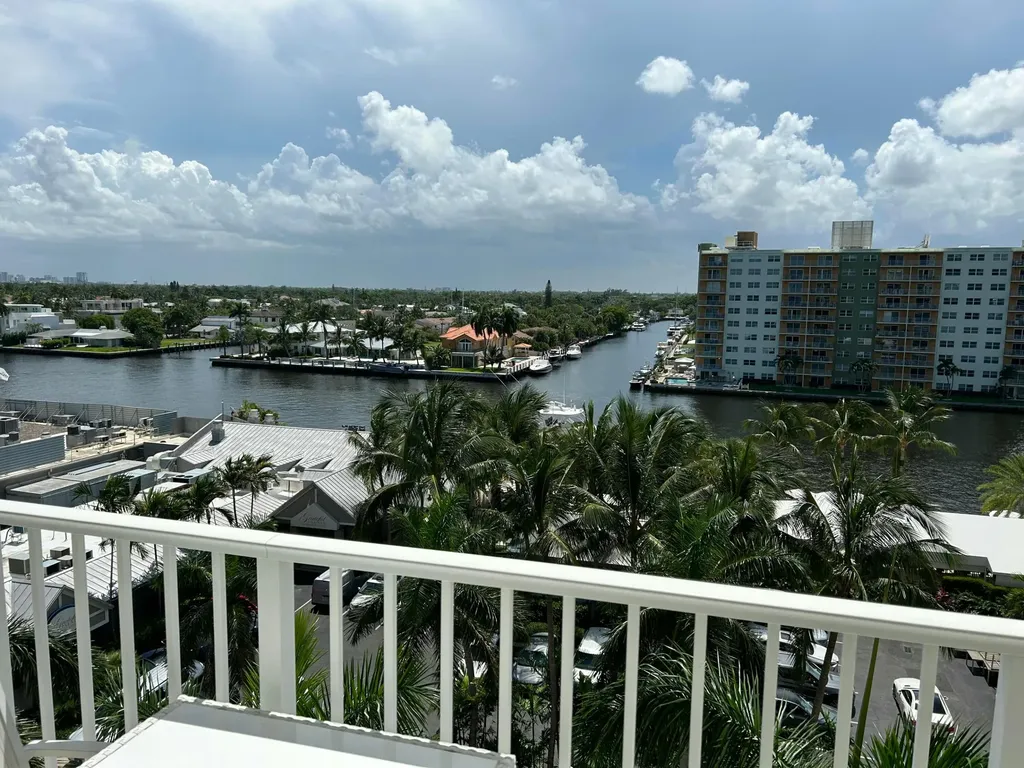 3020 NE 32nd Avenue Fort Lauderdale FL 33308