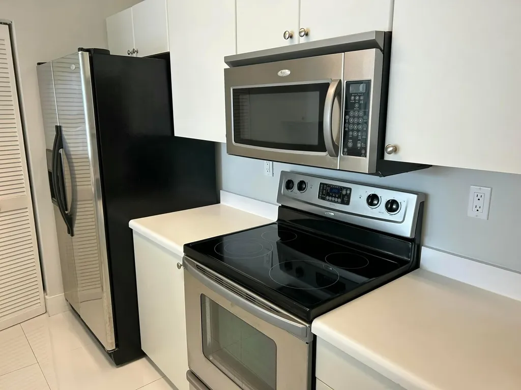 3020 NE 32nd Avenue Fort Lauderdale FL 33308