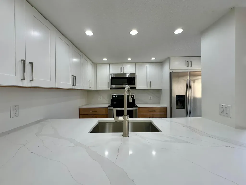9148 SW 23rd Street Davie FL 33324