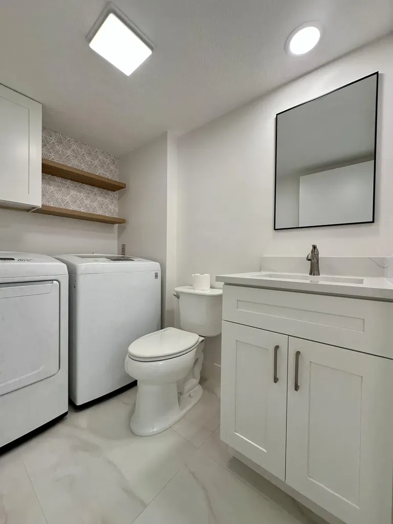 9148 SW 23rd Street Davie FL 33324