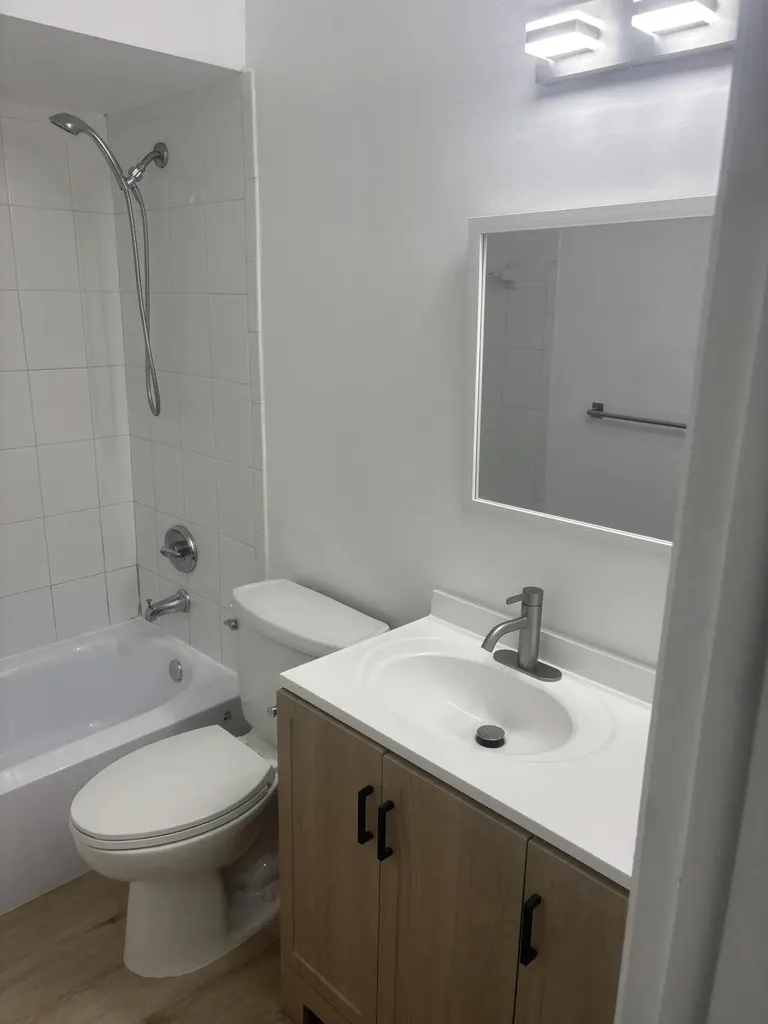 521 NE 45th Street Boca Raton FL 33431