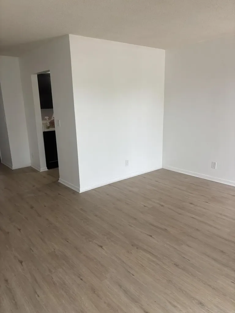 521 NE 45th Street Boca Raton FL 33431