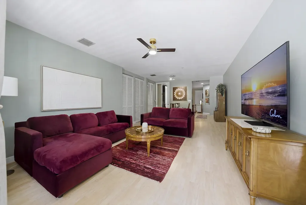 232 SW 14th Avenue Fort Lauderdale FL 33312