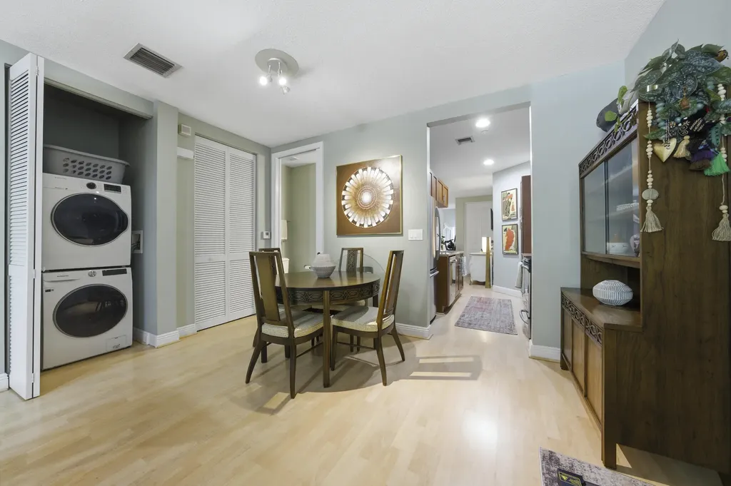 232 SW 14th Avenue Fort Lauderdale FL 33312