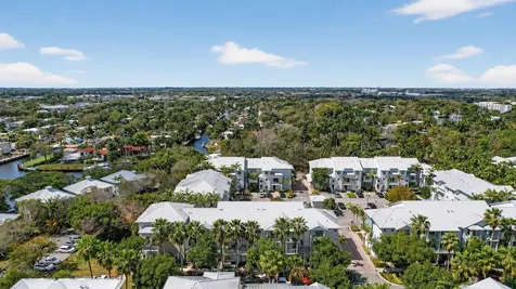 232 SW 14th Avenue Fort Lauderdale FL 33312