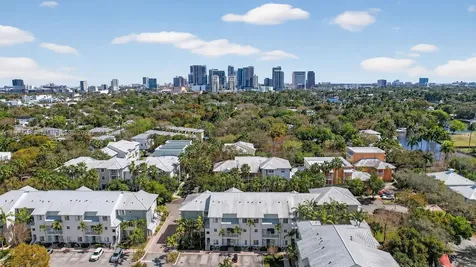 232 SW 14th Avenue Fort Lauderdale FL 33312
