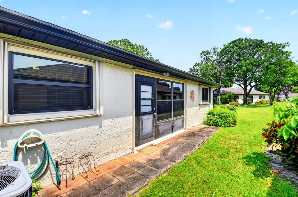 4735 Quailwood Way Boynton Beach FL 33436