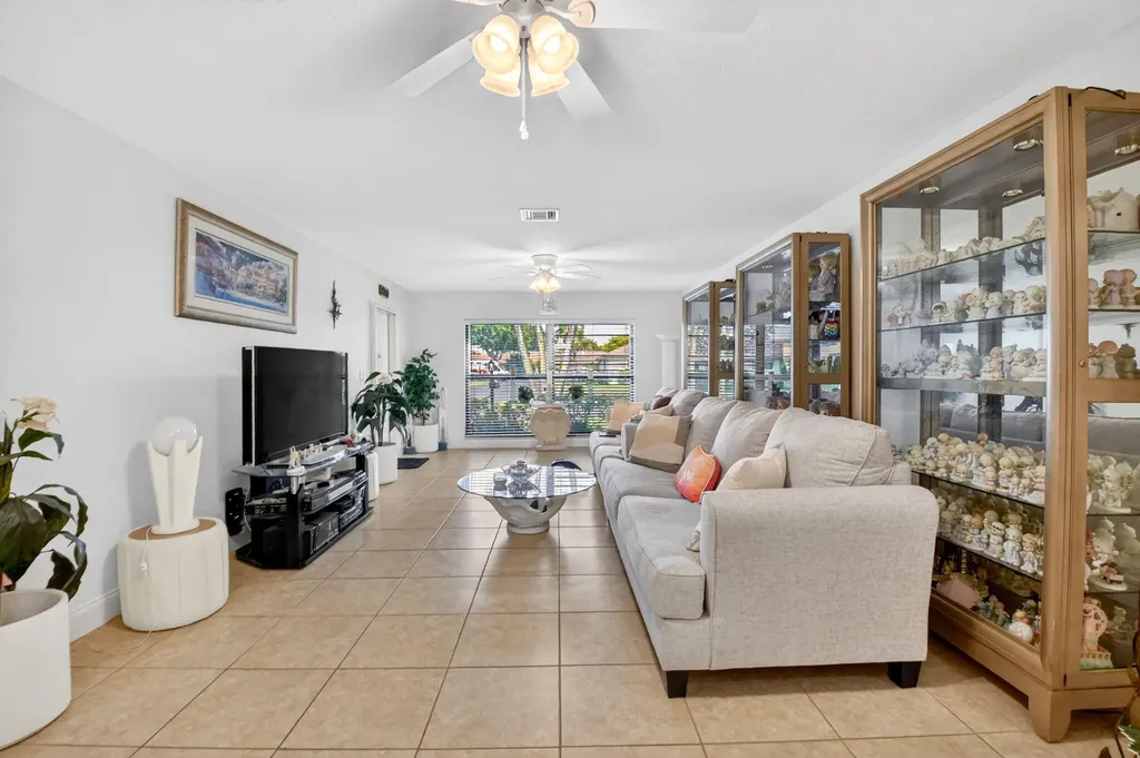 4735 Quailwood Way Boynton Beach FL 33436