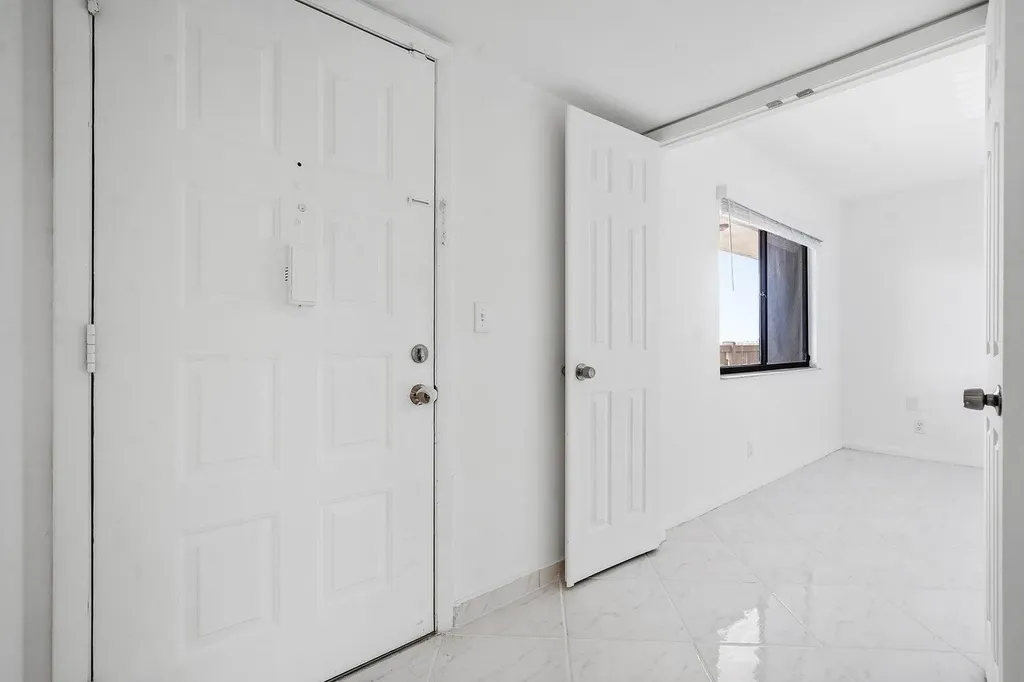14475 Strathmore Lane Delray Beach FL 33446