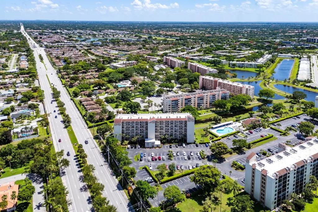 14475 Strathmore Lane Delray Beach FL 33446