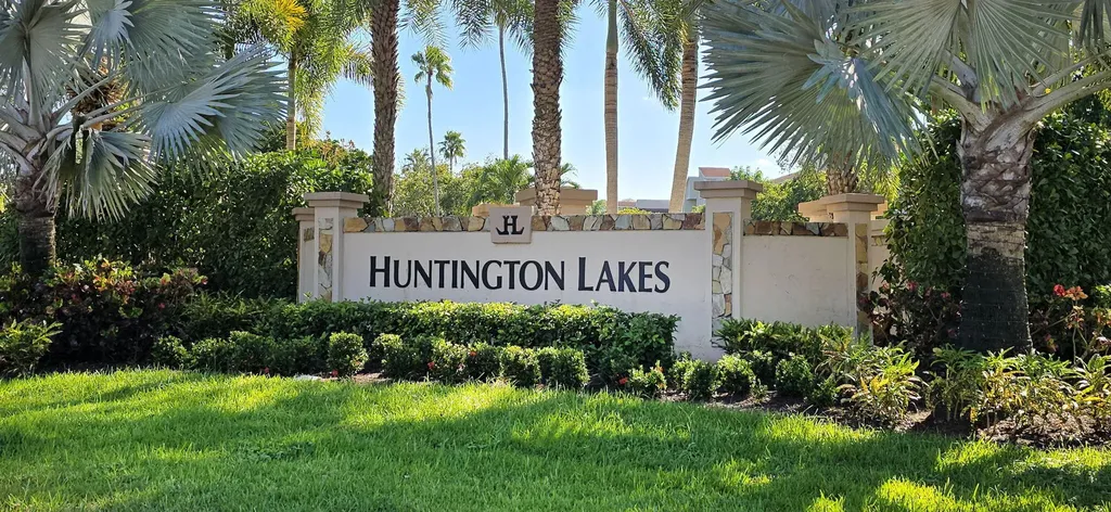 14475 Strathmore Lane Delray Beach FL 33446