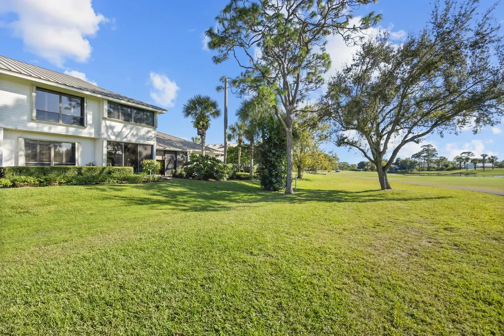 5662 SE Foxcross Place Stuart FL 34997