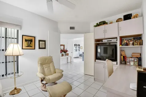 3281 Jog Park Drive Greenacres FL 33467