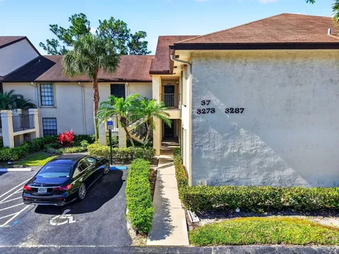 3281 Jog Park Drive Greenacres FL 33467