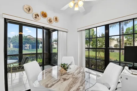 3281 Jog Park Drive Greenacres FL 33467