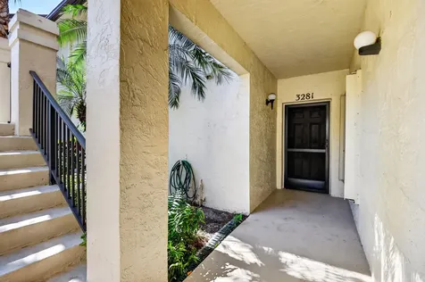3281 Jog Park Drive Greenacres FL 33467