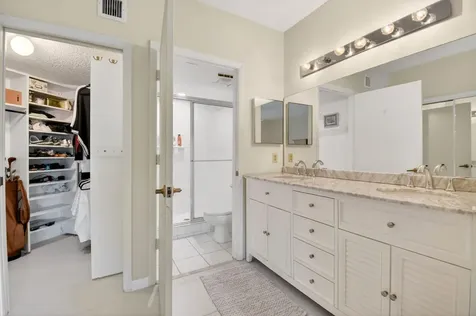 3281 Jog Park Drive Greenacres FL 33467