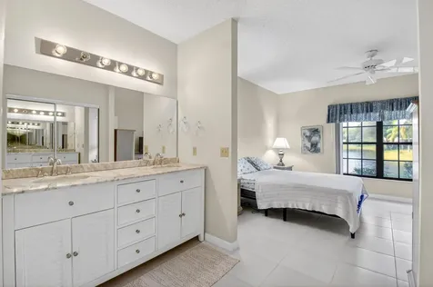 3281 Jog Park Drive Greenacres FL 33467