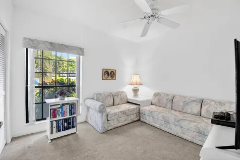 3281 Jog Park Drive Greenacres FL 33467